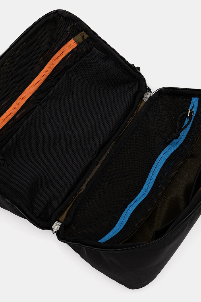 Cotopaxi trusă cosmetică de călătorie Viaje negru F25492U1514
