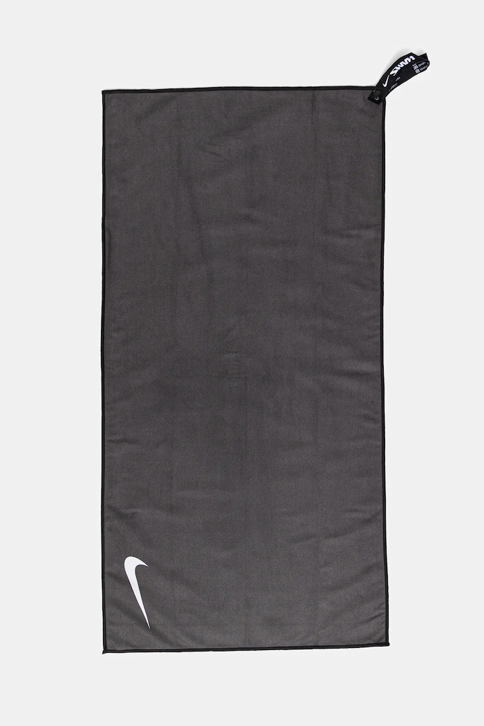 Nike ręcznik treningowy czarny NESSD129