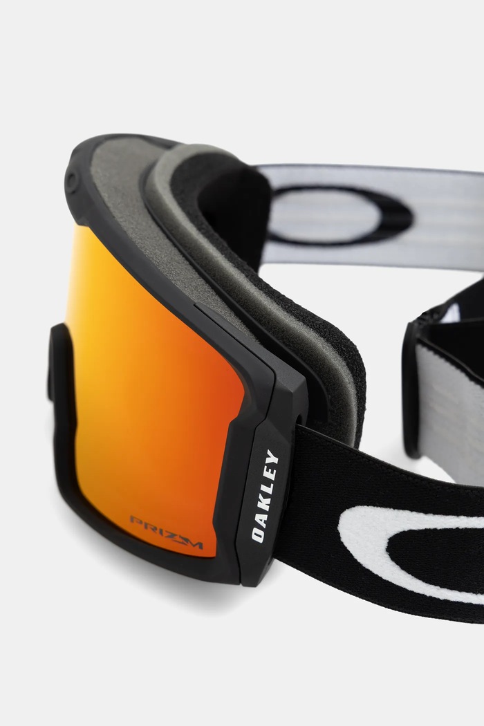 Zaštitne naočale Oakley crna OO7093.04