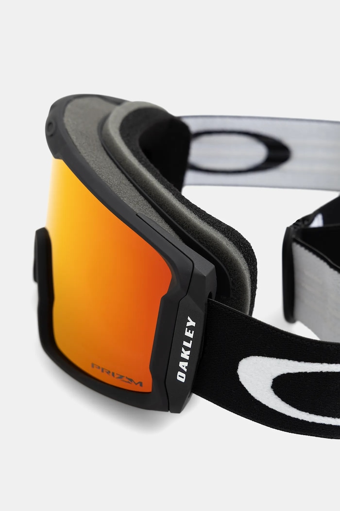 Zaštitne naočale Oakley crna OO7093.04