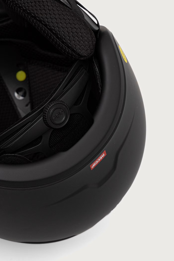 Kask narciarski POC 10119 czarny