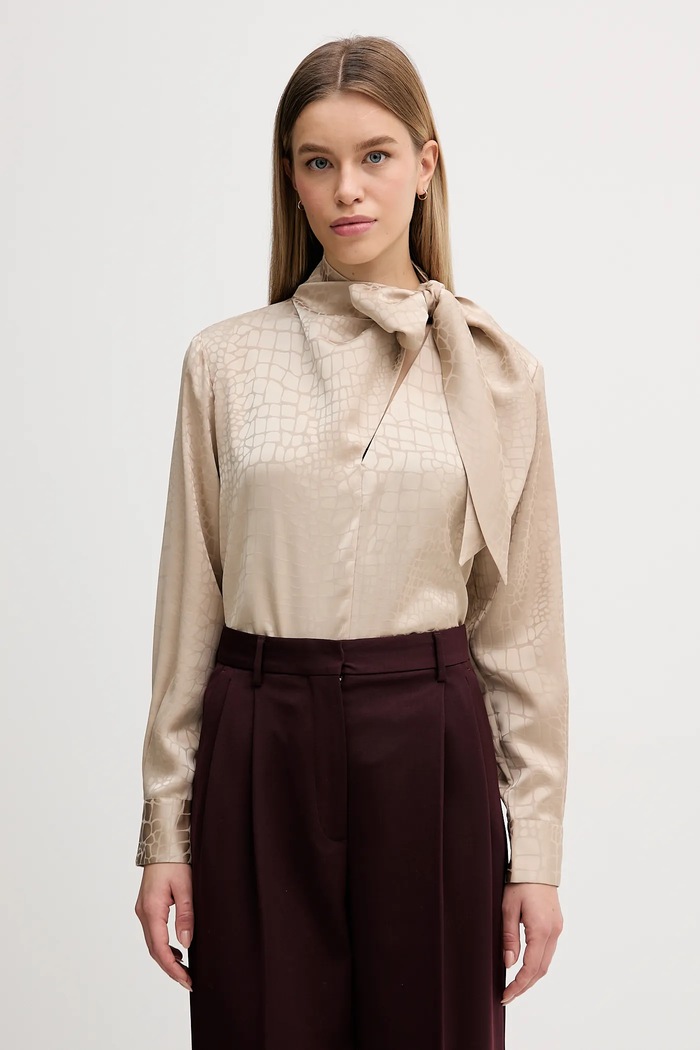 Блуза Sisley изчистен бежов 5UTBLQ0A4