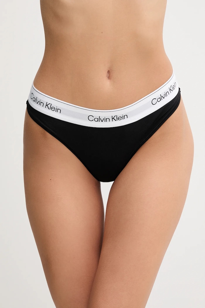 Calvin Klein Underwear Tangá dámske s bavlnou čierna LV00QF8518