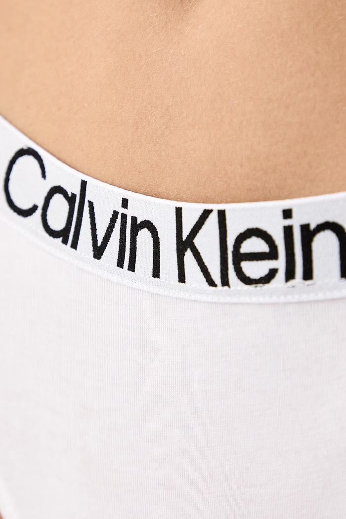 Chiloți g-string pentru femei din bumbac cu elastan Calvin Klein Underwear LV00QD5292 alb