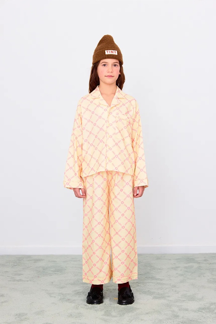Detské bavlnené pyžamo Tinycottons FLOWER GRID SET potlač béžová AW25.346