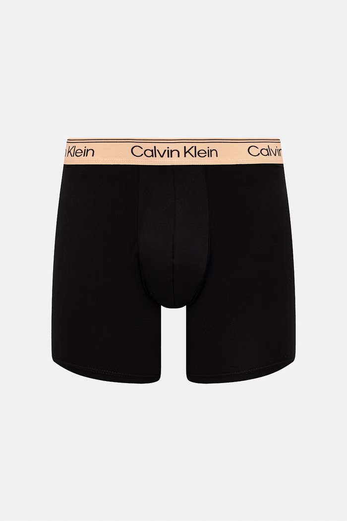 Calvin Klein Underwear priliehavé boxerky pánske 3-pak čierna LV00NB4410