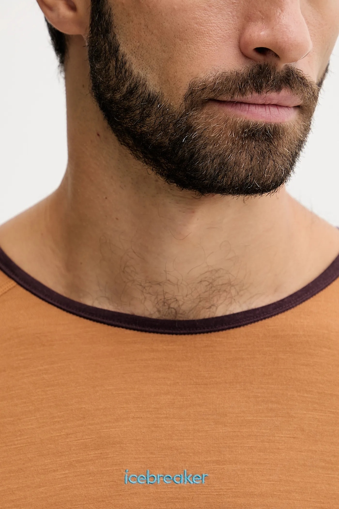 Icebreaker longsleeve funcțional din lână Merino 200 Oasis maro IB0A57E10JK1