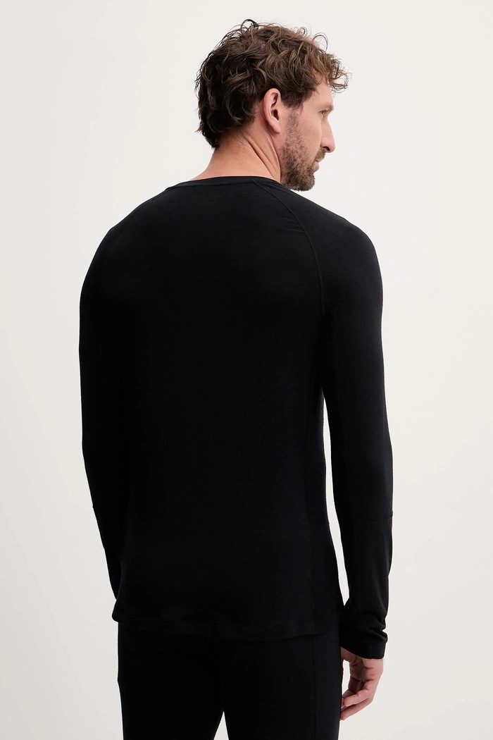 Îmbrăcăminte Peak Performance tricou funcțional cu mânecă lungă din lână Magic G80935 negru