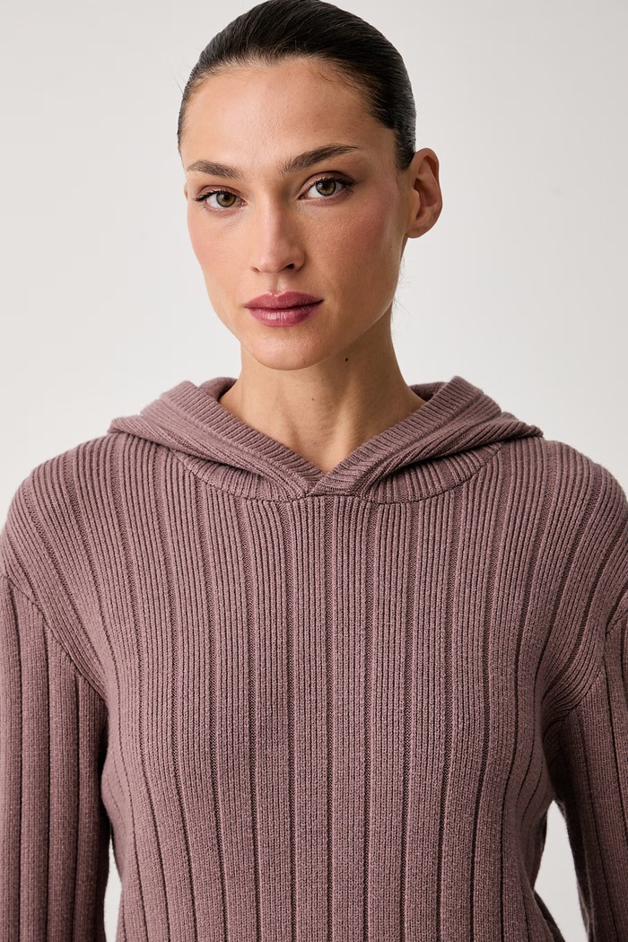 Chantelle sweter damski z wiskozą TWIST brązowy C1A2L0