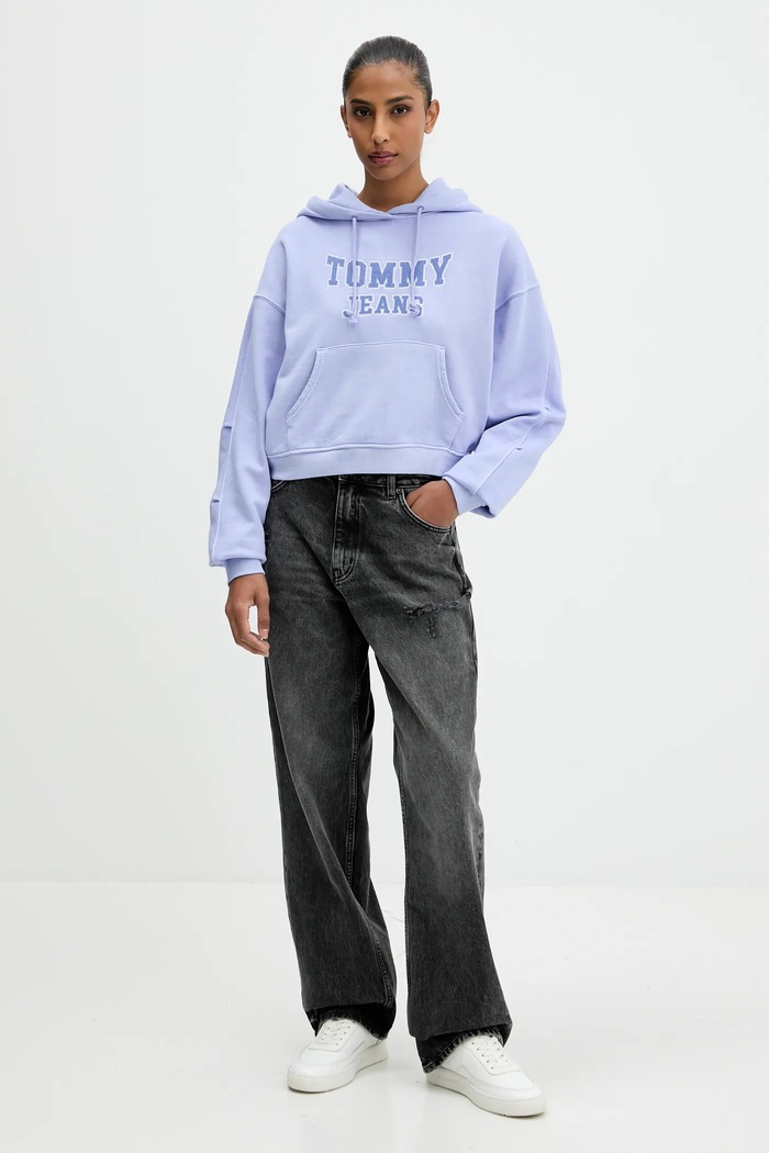 Pamučna dukserica Tommy Jeans DW0DW21598 plava AW25