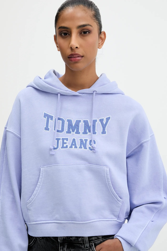 Pamučna dukserica Tommy Jeans plava DW0DW21598