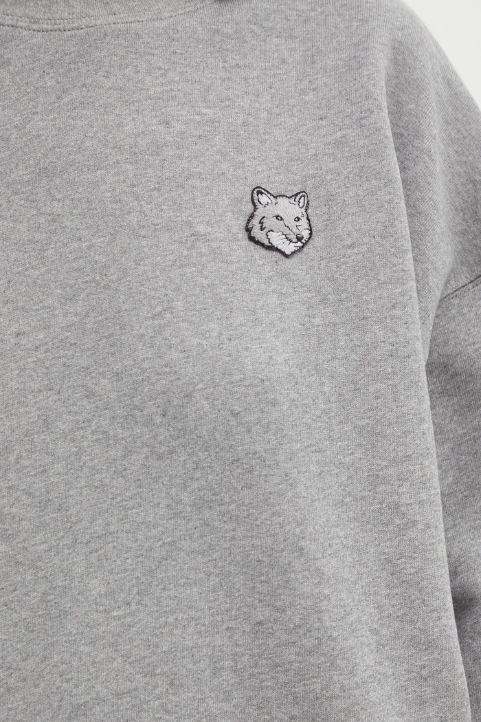 Βαμβακερή μπλούζα Maison Kitsuné Bold Fox Head Patch γκρί MW00315KM0321