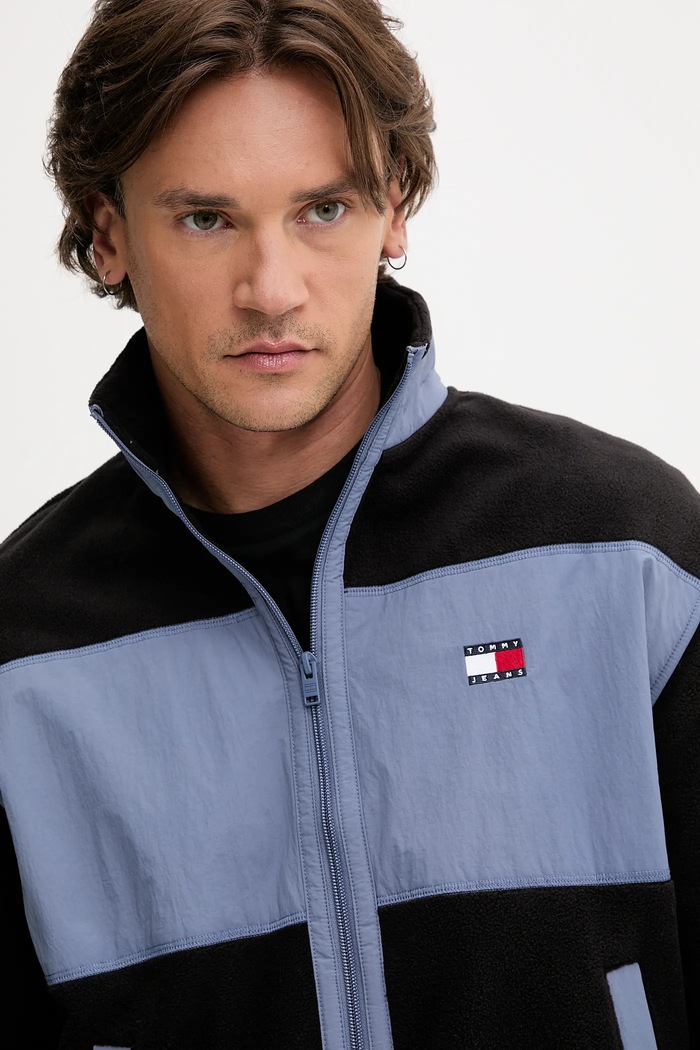 Fleecová mikina Tommy Jeans modrá DM0DM21906