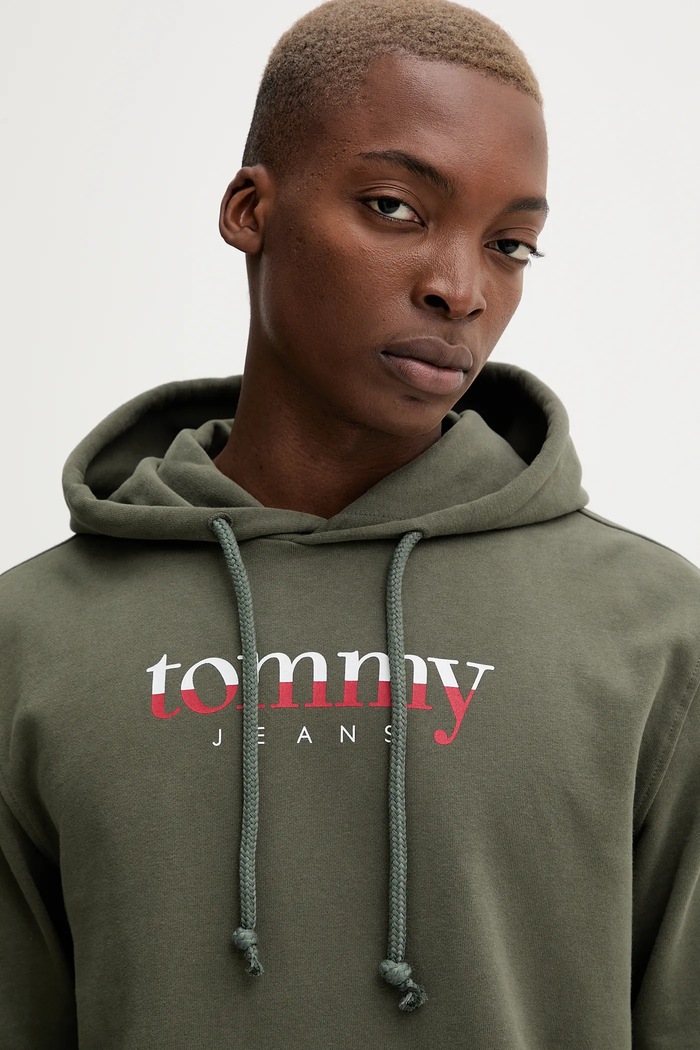 Tommy Jeans bluza bawełniana zielony DM0DM22113