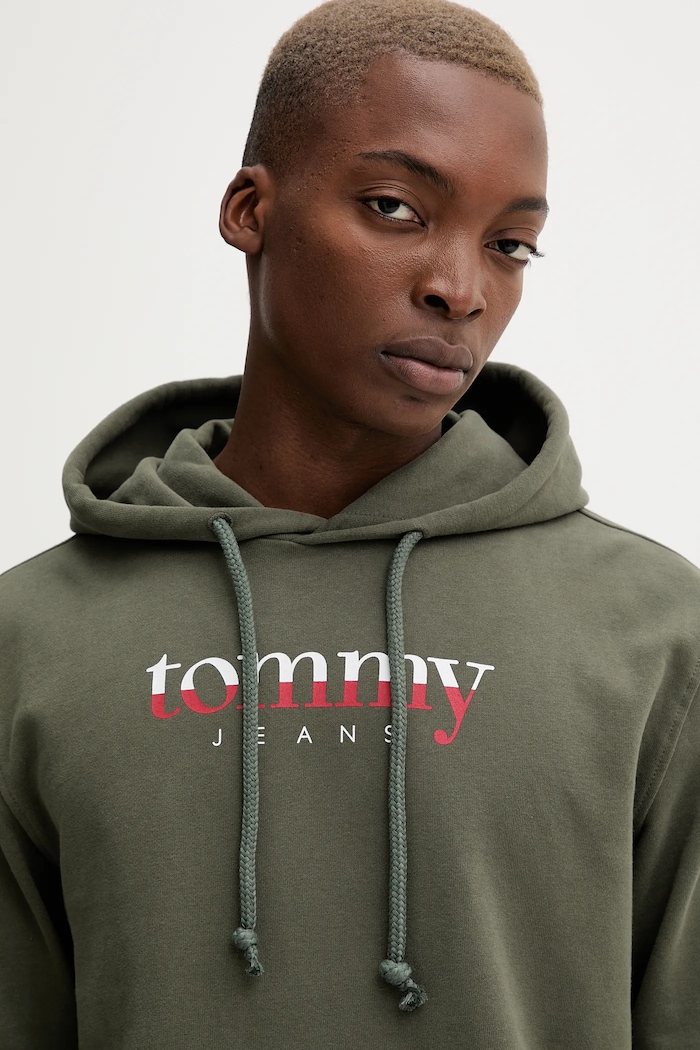 Tommy Jeans bluza bawełniana zielony DM0DM22113