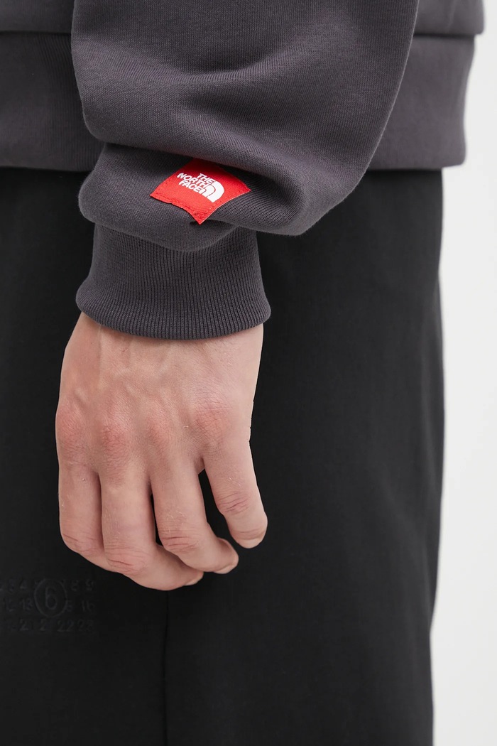 Суичър The North Face Redbox сив NF0A8EFZ0SA1