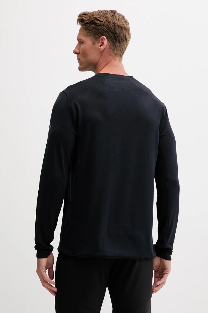 Ruházat Peak Performance sportos hosszú ujjú Freelight G80161 fekete