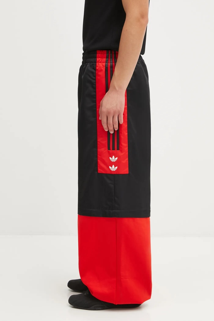 adidas Originals pantaloni de trening Wc Fleece Track KD9359 negru AW25