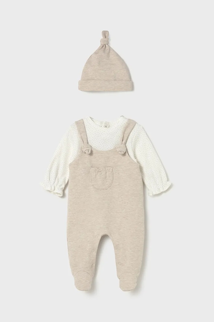 Mayoral Newborn śpioszki i czapka niemowlęca Produkt niemowlęcy beżowy 2602.2B.Newborn.9BYA