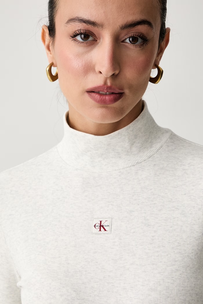 Calvin Klein Jeans tričko s dlhým rukávom dámske s bavlnou sivá LV047D203G