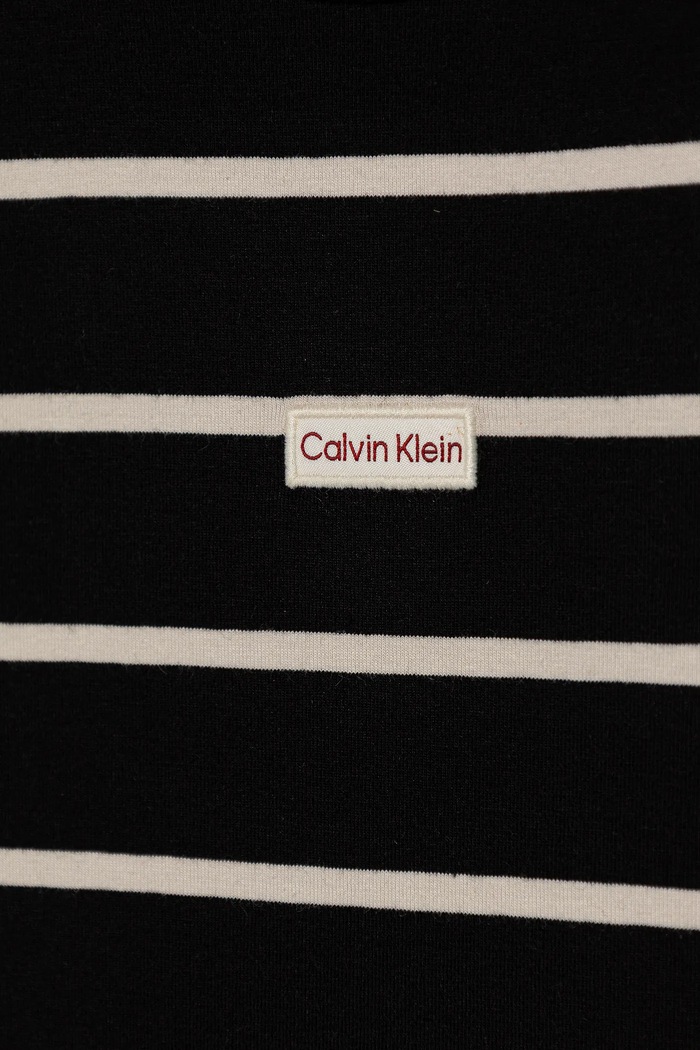 Dziewczynka Calvin Klein Jeans longsleeve dziecięcy IG0IG03034.9BYA czarny