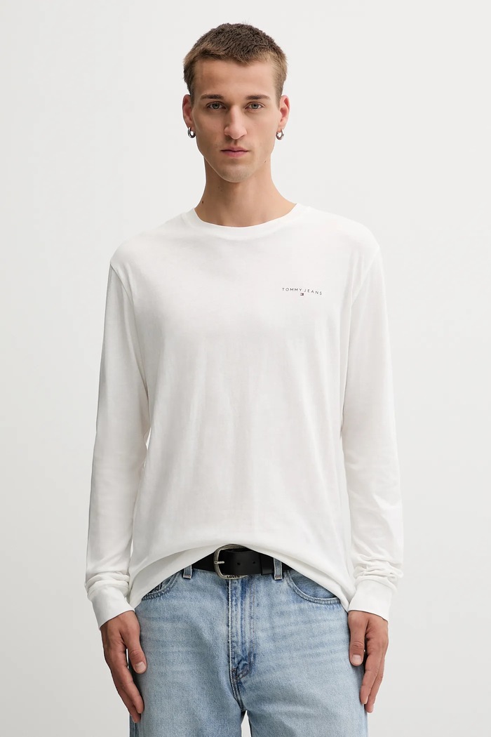 Bavlnené tričko s dlhým rukávom Tommy Jeans jednofarebný béžová DM0DM21594