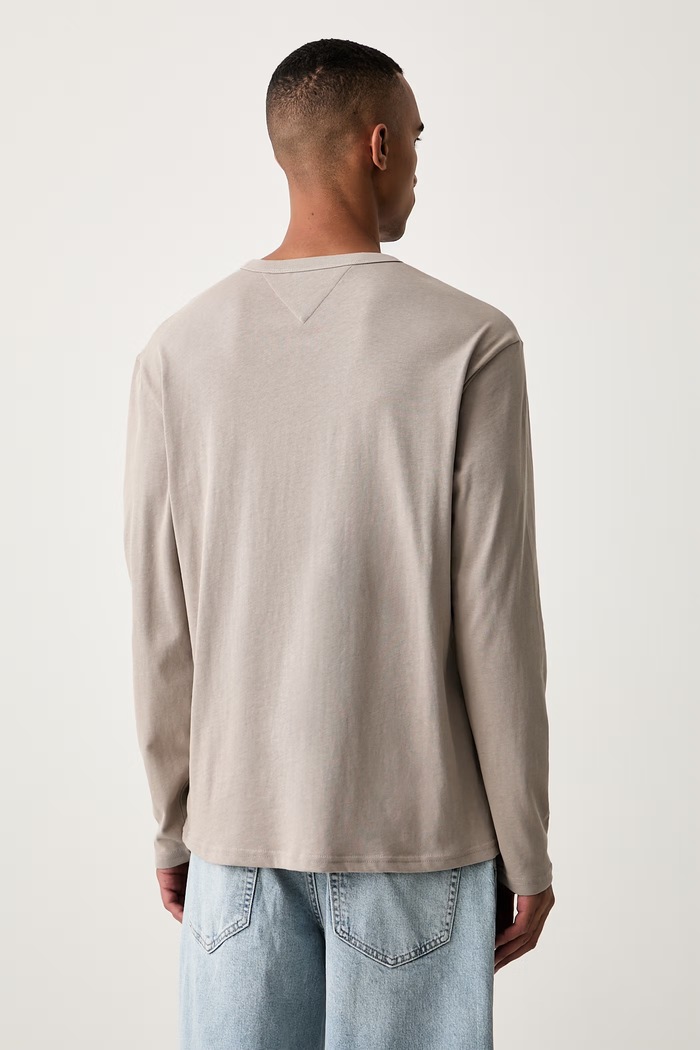 Oblečení Tommy Jeans tričko s dlouhým rukávem pánské bavlněné DM0DM21974 béžová