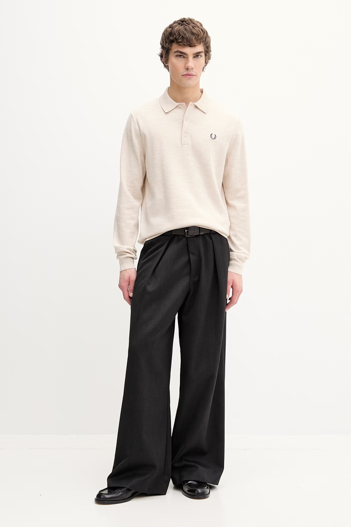 Fred Perry sweter z wełną K4535 beżowy AW25