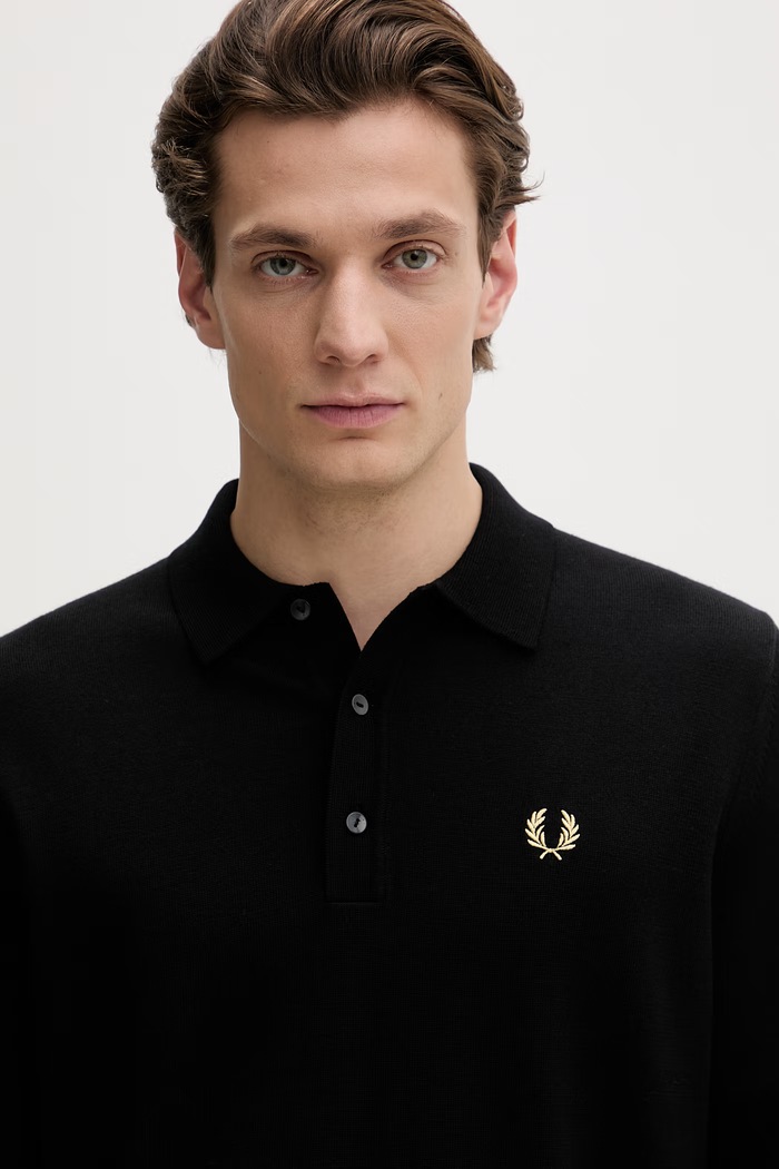 Pulover z volno Fred Perry črna K4535