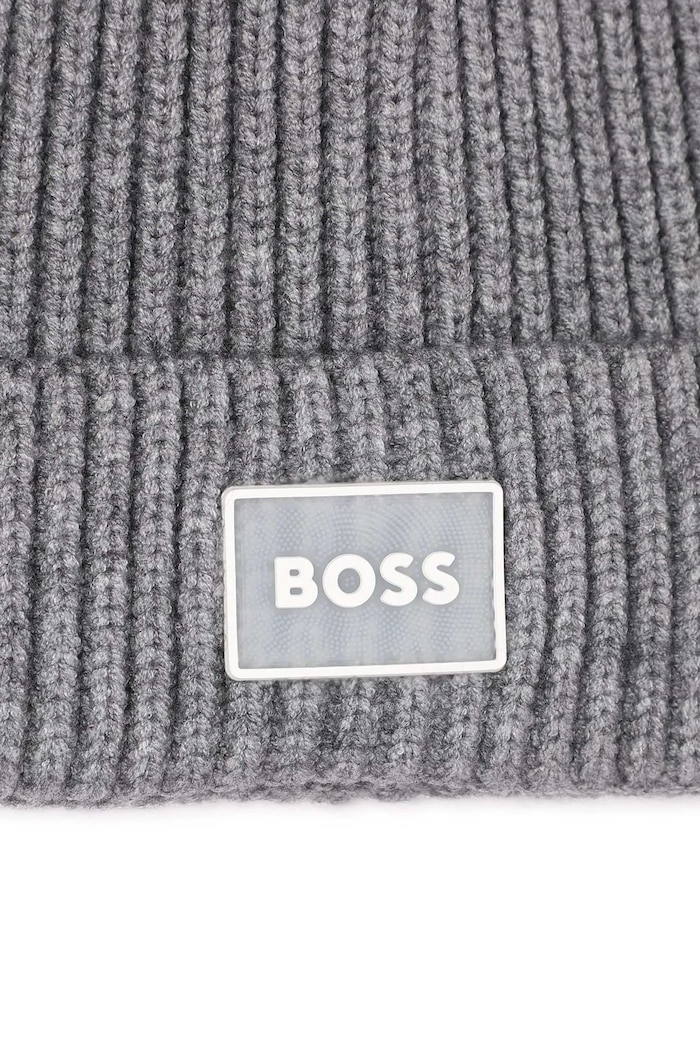 Детска шапка BOSS сив J52619.54.56