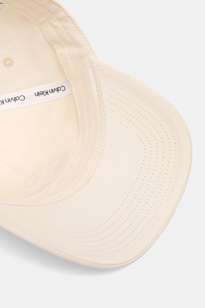 Calvin Klein čiapka so šiltom dámska bavlnená béžová LV04K5026G