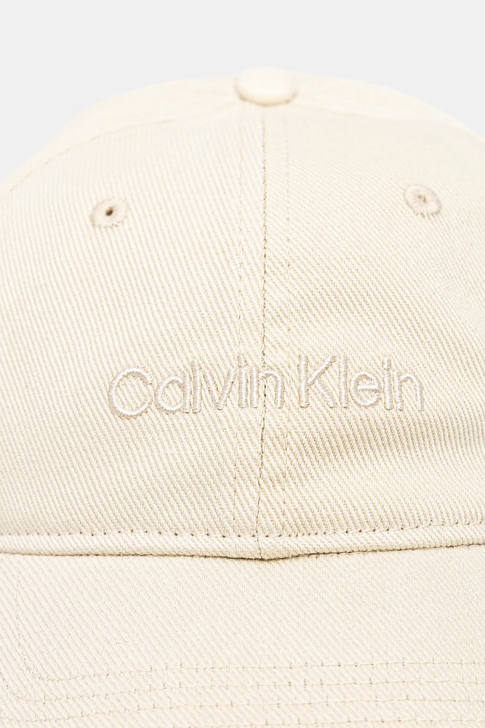 Calvin Klein czapka z daszkiem bawełniana LV04K5065G beżowy AW25
