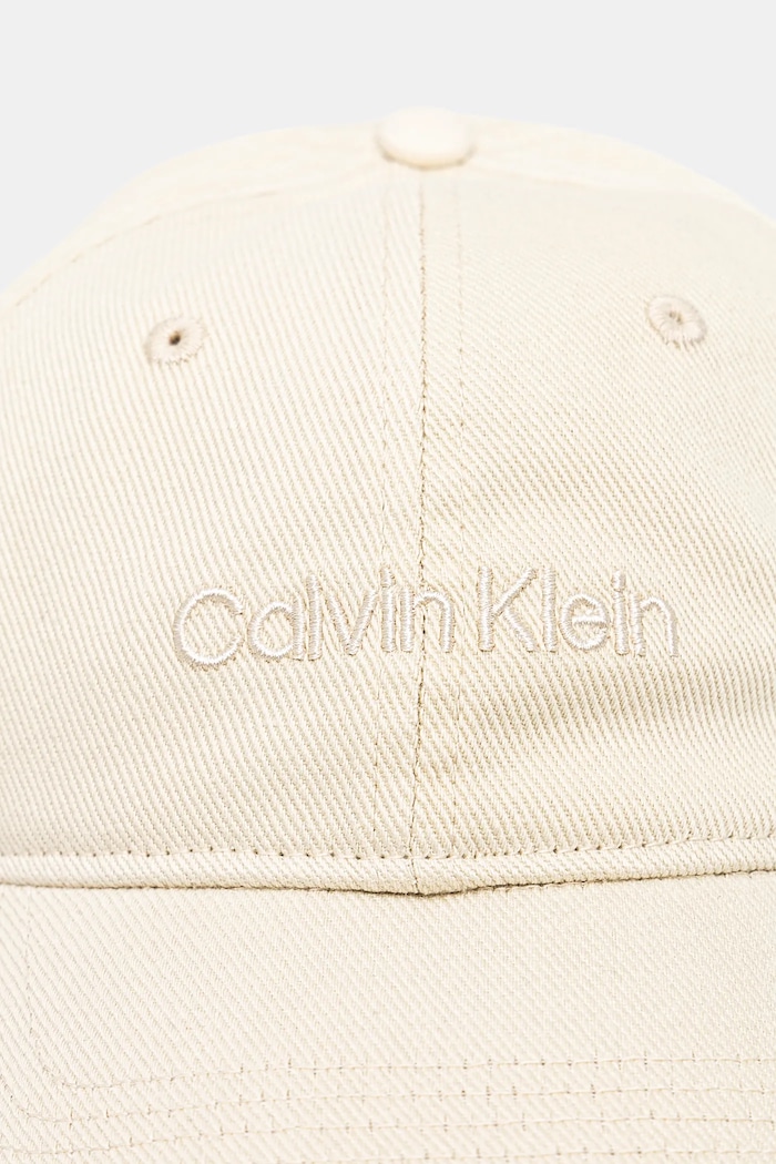 Calvin Klein czapka z daszkiem bawełniana LV04K5065G beżowy AW25