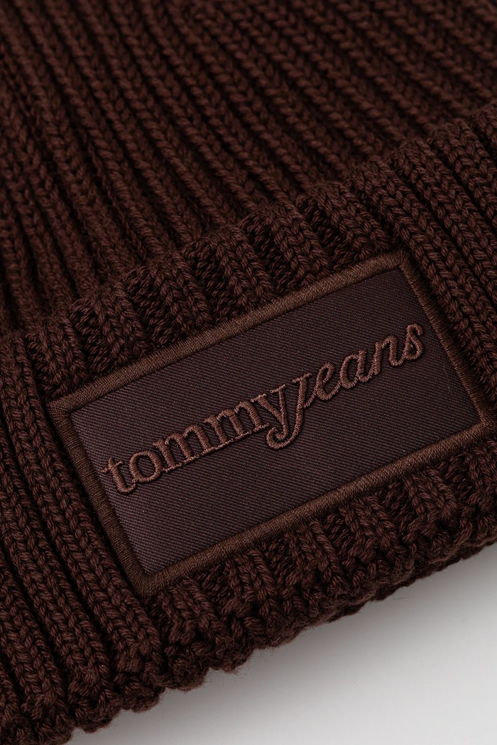 Tommy Jeans czapka bawełniana AW0AW17909 brązowy AW25