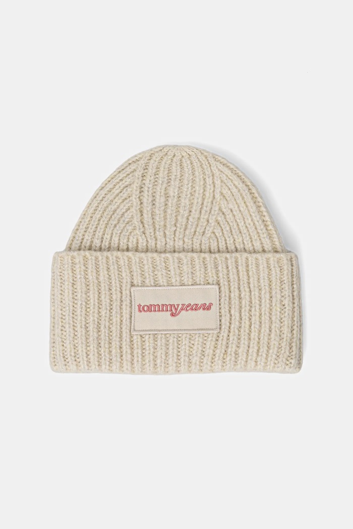 Čiapka s prímesou vlny Tommy Jeans hrubá béžová AW0AW17984