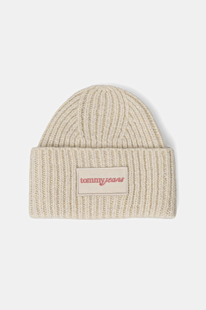Čiapka s prímesou vlny Tommy Jeans hrubá béžová AW0AW17984