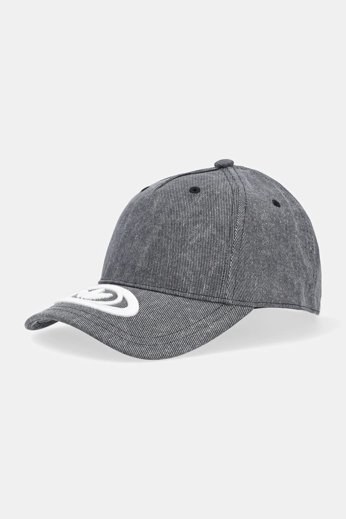 Pamučna kapa sa šiltom adidas Originals natpis siva KE1147
