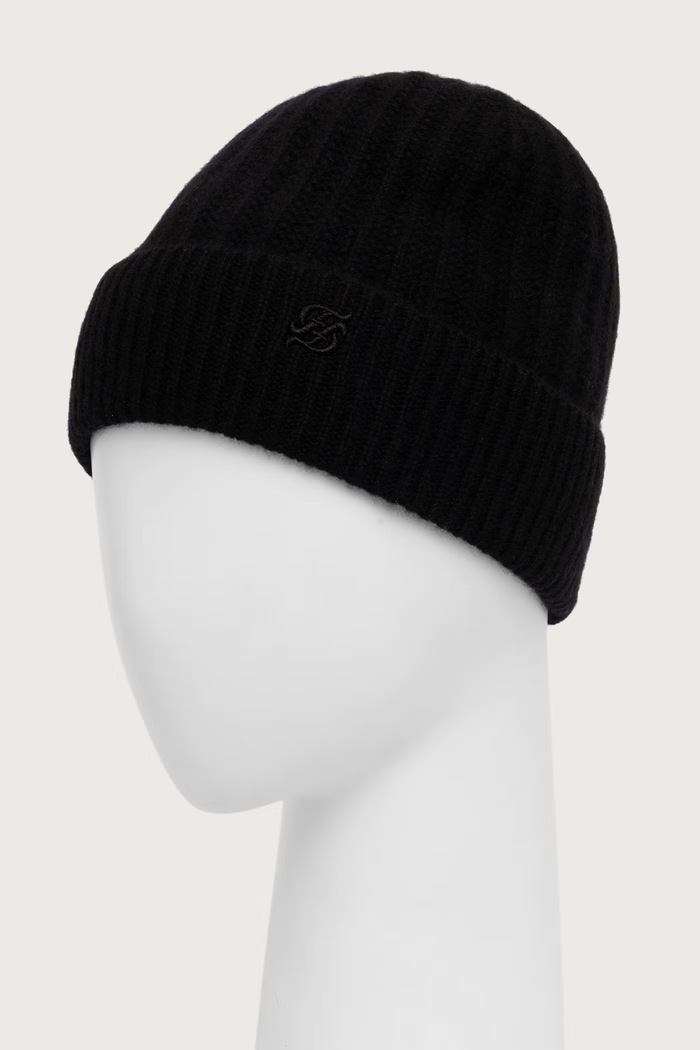 From Future Czapka damska kaszmirowa ABO03515 czarny AW25