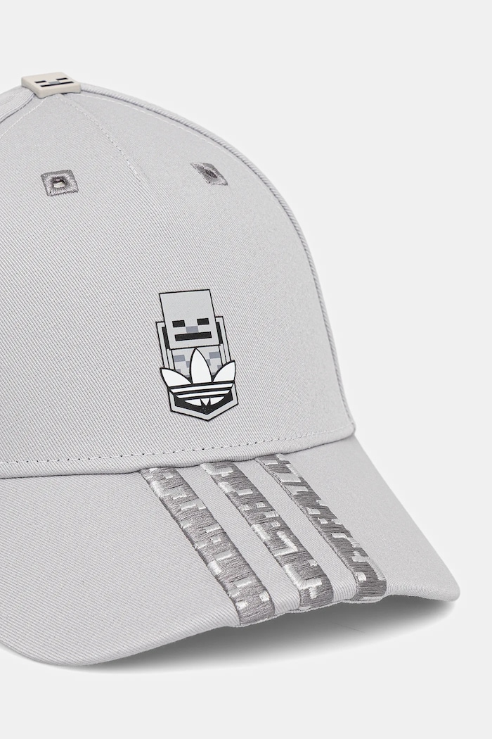 adidas Originals czapka z daszkiem bawełniana dziecięca MINECRAFT JW2982 szary AW25