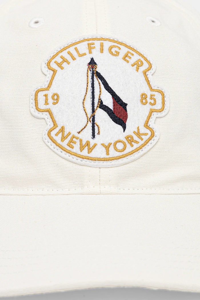 Tommy Hilfiger czapka z daszkiem bawełniana AM0AM13430 biały AW25