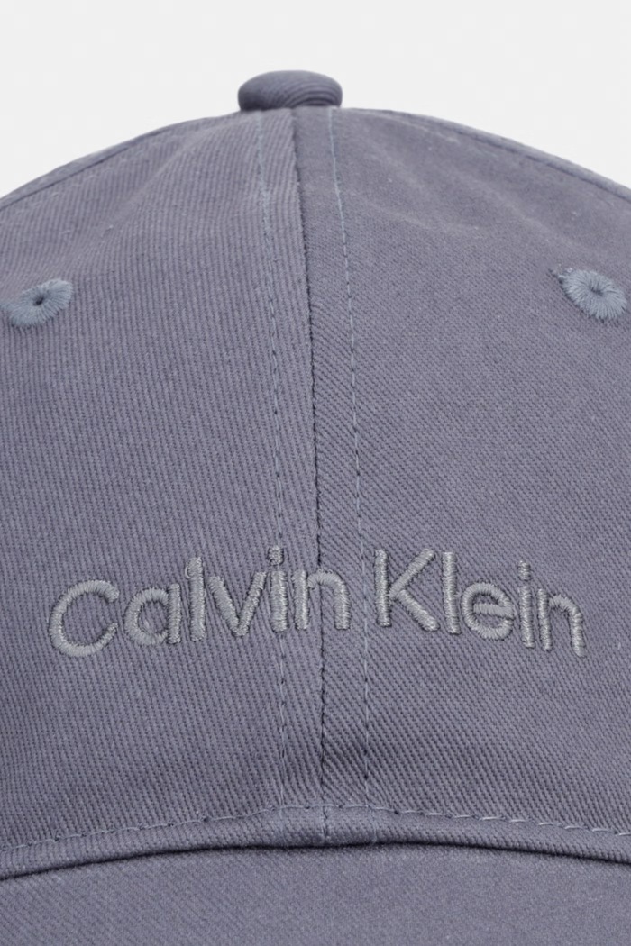 Calvin Klein baseball cap pentru bărbați, din bumbac LV04D5003G albastru SS26