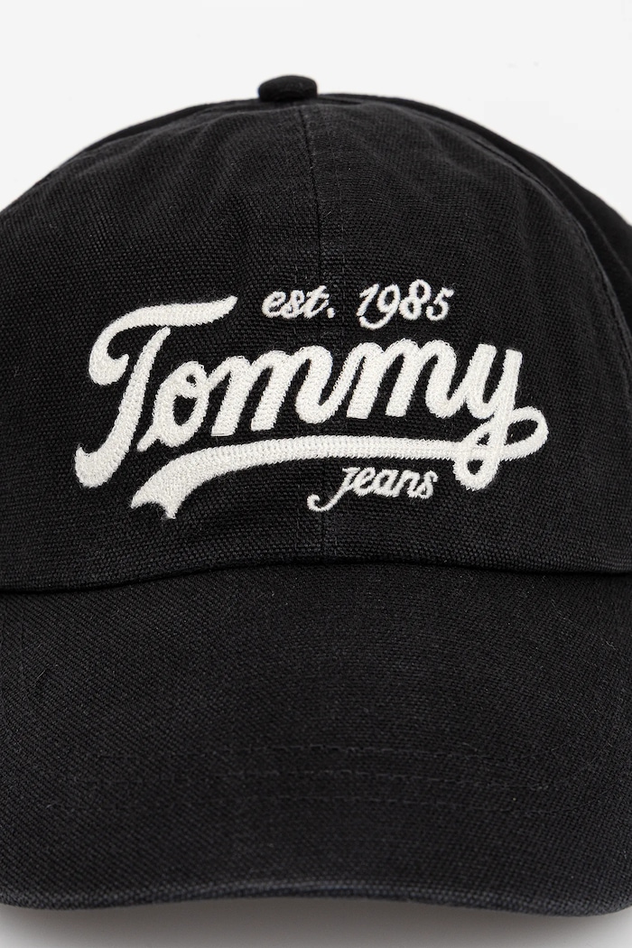 Bavlnená šiltovka Tommy Jeans AM0AM13550 čierna AW25