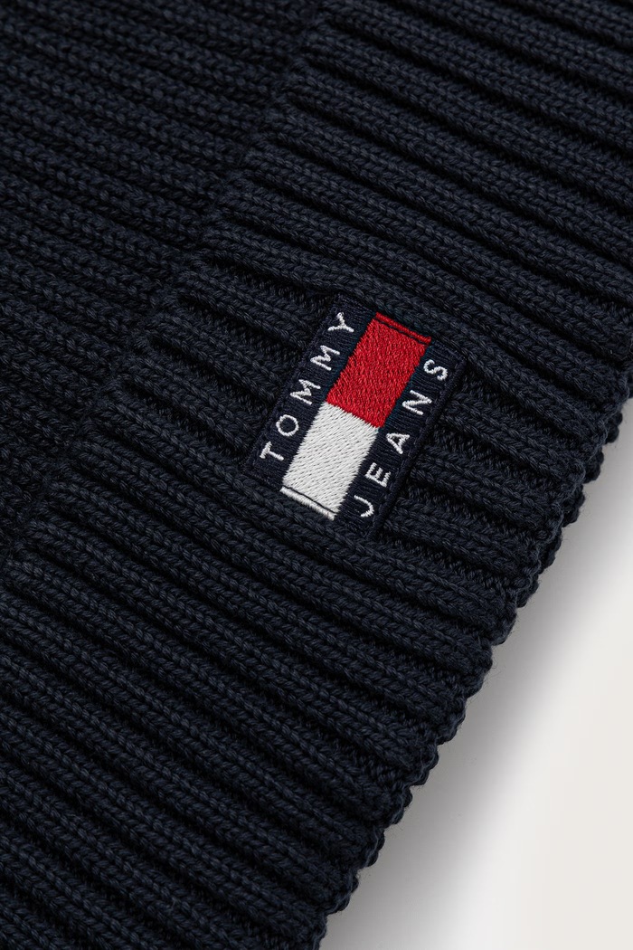Tommy Jeans czapka beanie męska bawełniana AM0AM13669 granatowy AW25