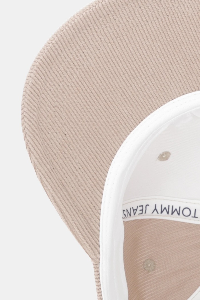 Samtana kapa sa šiltom Tommy Jeans bež AM0AM13667