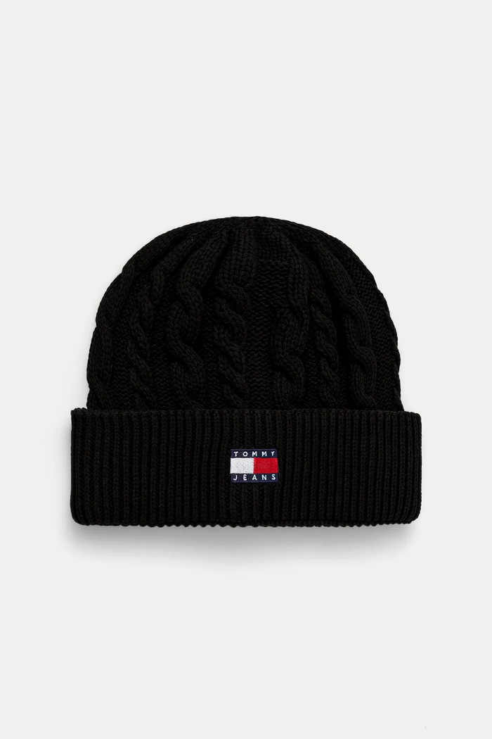 Čiapka Tommy Jeans nášivka čierna AM0AM13670
