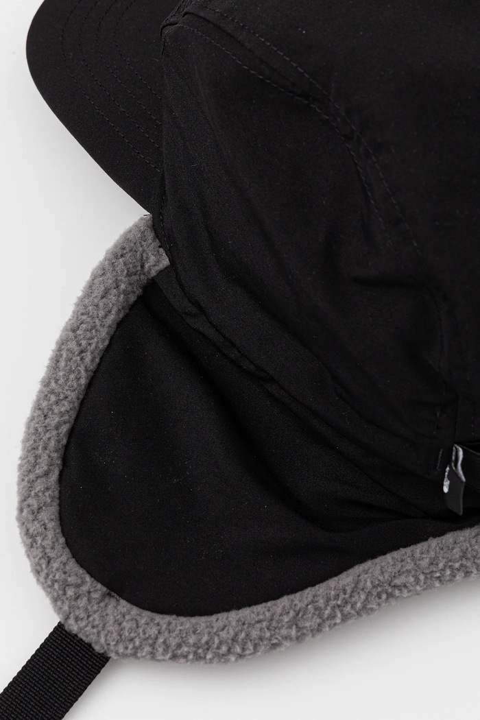 Шапка с козирка The North Face Yumiori черен NF0A8CHUWOO1