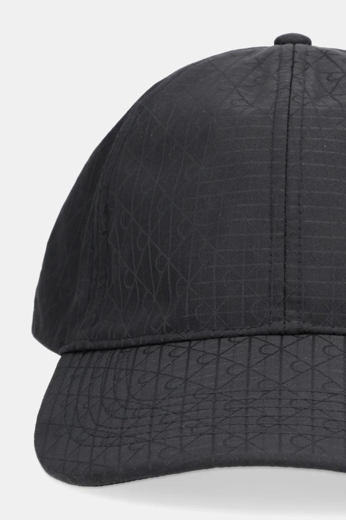 Kapa sa šiltom Calvin Klein LV04D5067G crna AW25