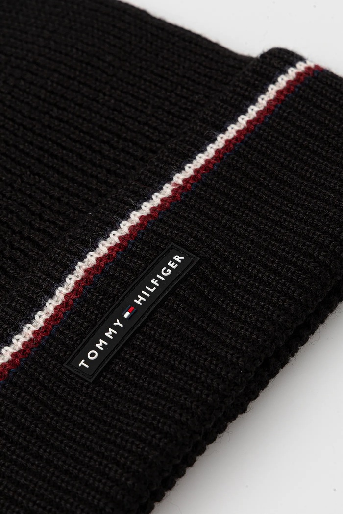 Doplňky Tommy Hilfiger Čepice s příměsí vlny Tommy Hilfiger AM0AM13587 černá