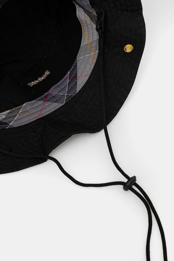 Barbour pălărie din bumbac Transport Fisherman negru MHA0908