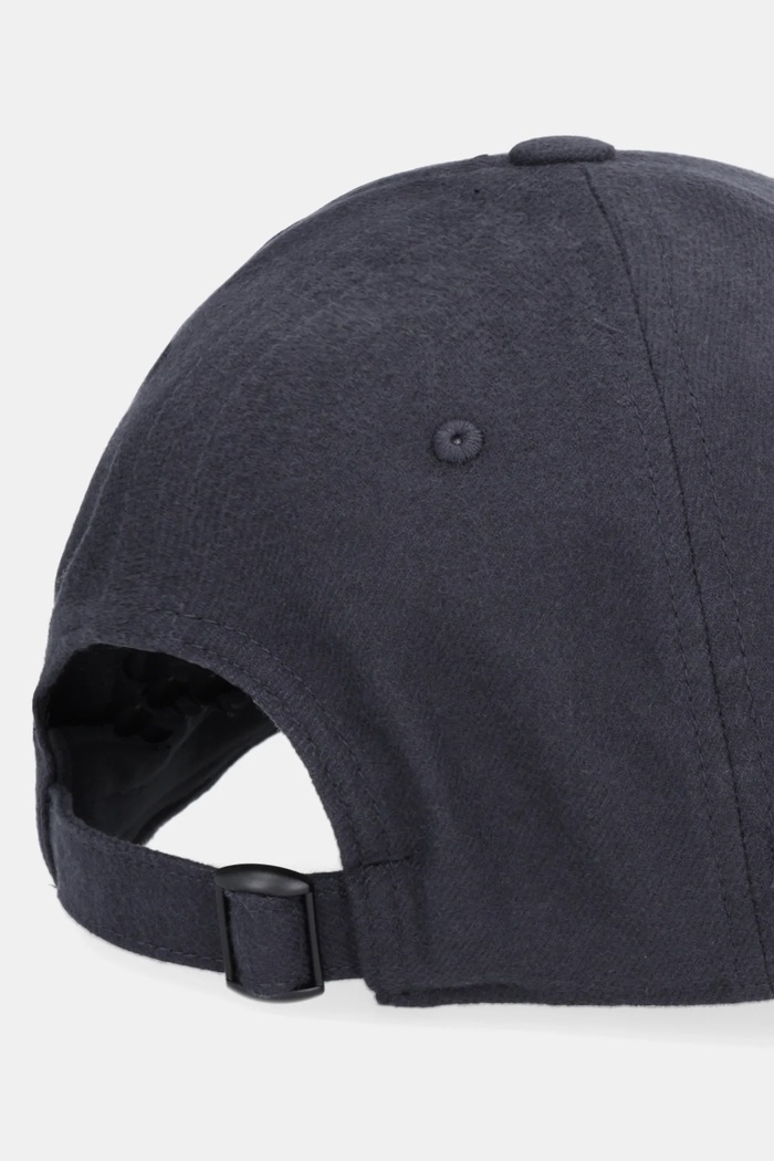 Аксессуары Хлопковая кепка Under Armour 6007147 серый